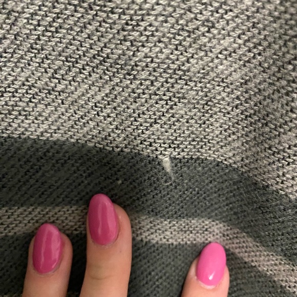 BB Dakota Poncho - Picture 6 of 8